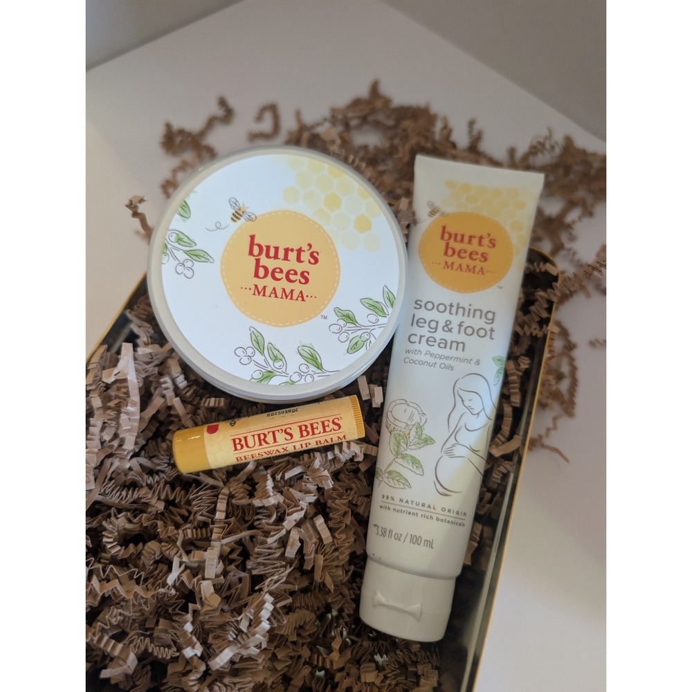 NIB Pregnancy‎ Essentials Gift Set - 3 Nourishing Products for Moms-to-Be - Picture 3 of 3